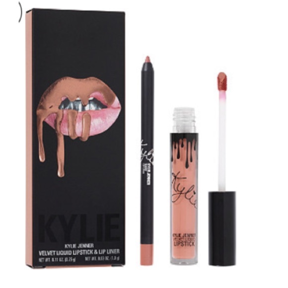 KYLIE COSMETICS- Lipkit in “Kylie” shade - Picture 2 of 2